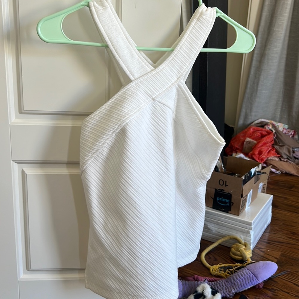 Front cross tank top